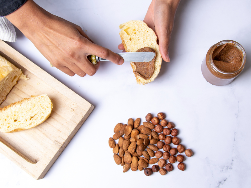 Coffret gourmand d’exception : pralinés, pâtes de fruits et chocolats fins