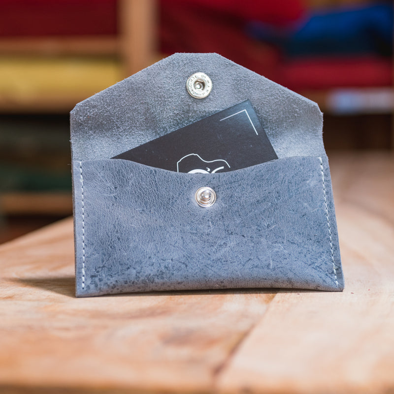 Porte-cartes et porte-clés en cuir