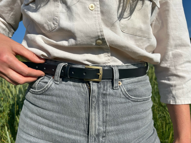 Ceinture en cuir au tannage végétal et boucle en laiton vieilli 2 cm