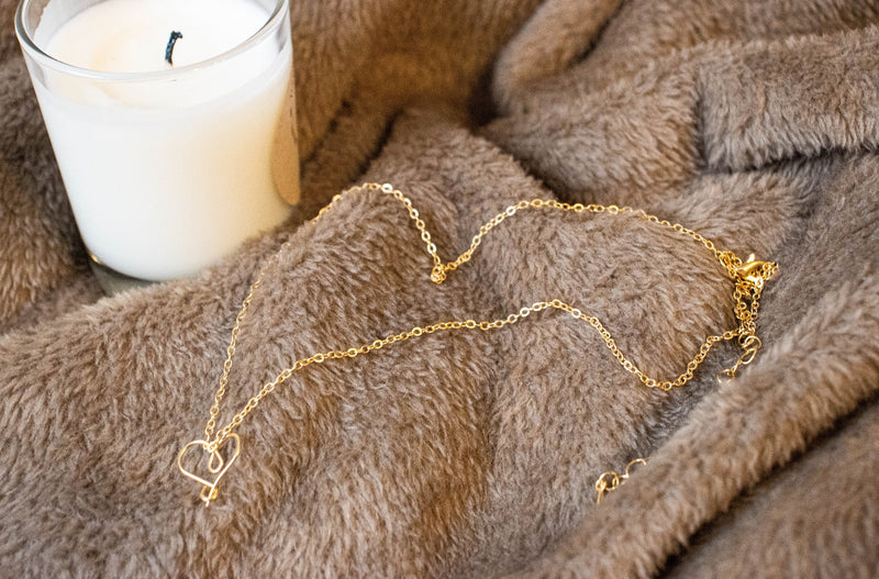 Collier coeur sur chaine chaine