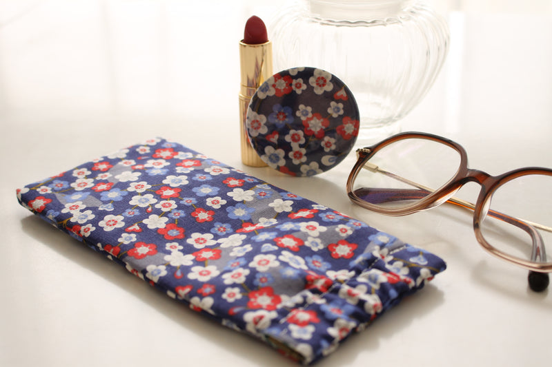 Etui à lunettes et miroir de poche
