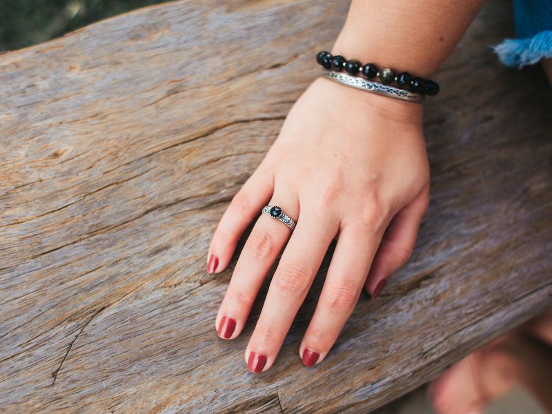 Bracelet Jonc Ethnique en Argent Massif