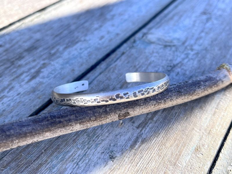 Bracelet Jonc Ethnique en Argent Massif