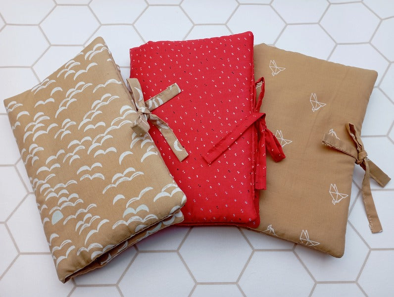 Couverture bébé et protège-carnet de santé