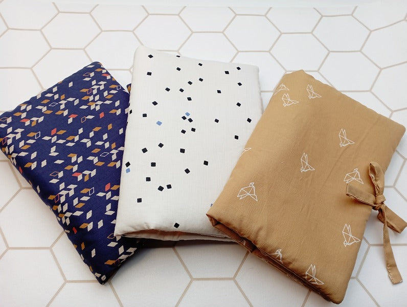 Couverture bébé et protège-carnet de santé