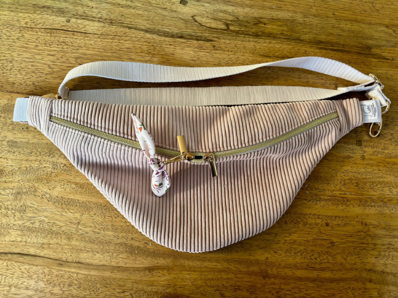 Grand sac banane en velours & son porte-clé nœud