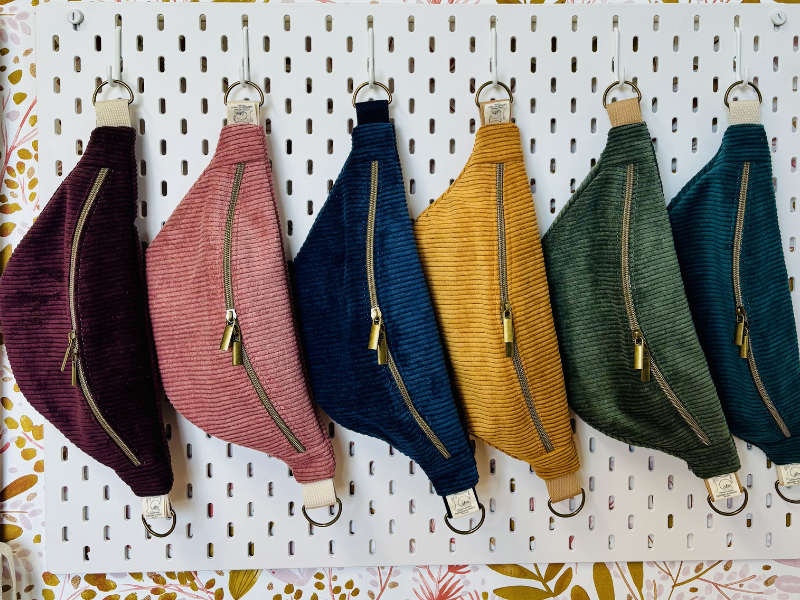 Sac banane en velours côtelé