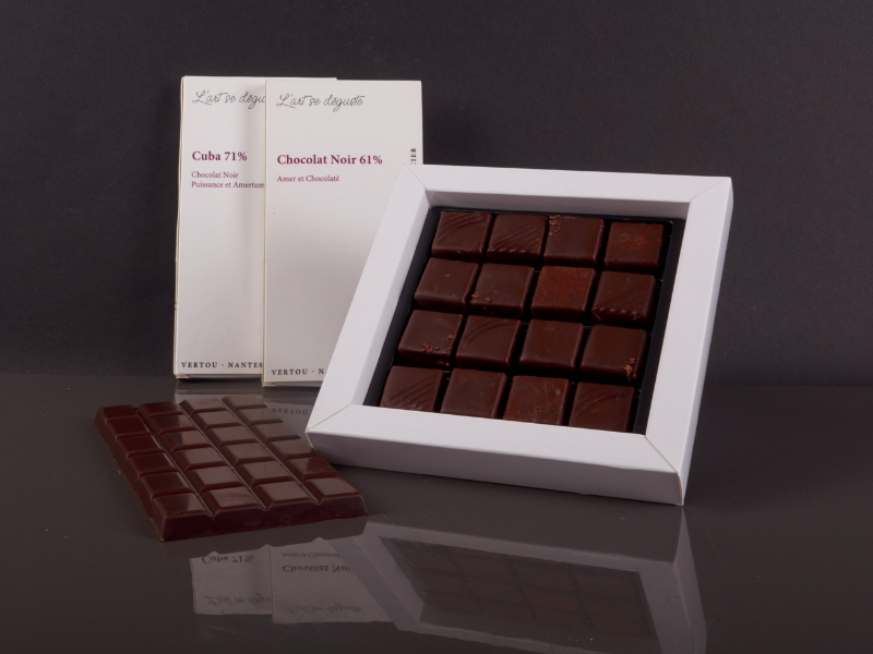 Amateur chocolat noir grand cru pure origine