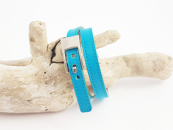 Bracelet cuir double tour, avec fermoir argenté
