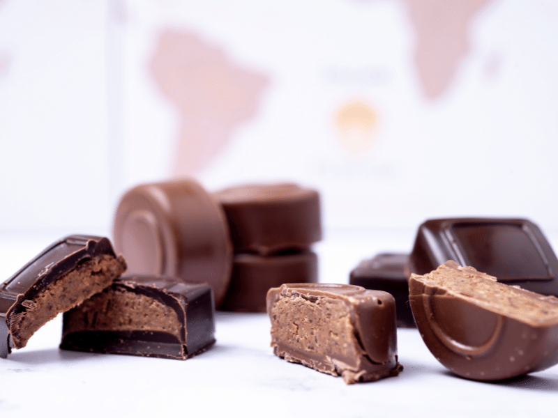 Colis gourmand de 12 chocolats pralinés