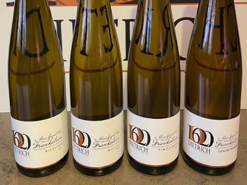 Coffret vin d'Alsace 4 bouteilles blanc AOC Gewurztraminer, Riesling