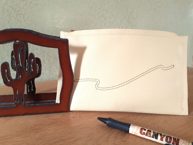 Lot de 2 pochettes cuir de veau grainé