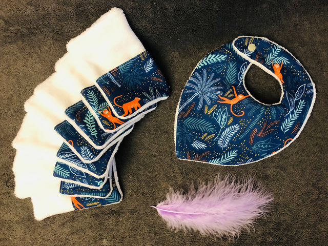 Lingettes et bavoirs