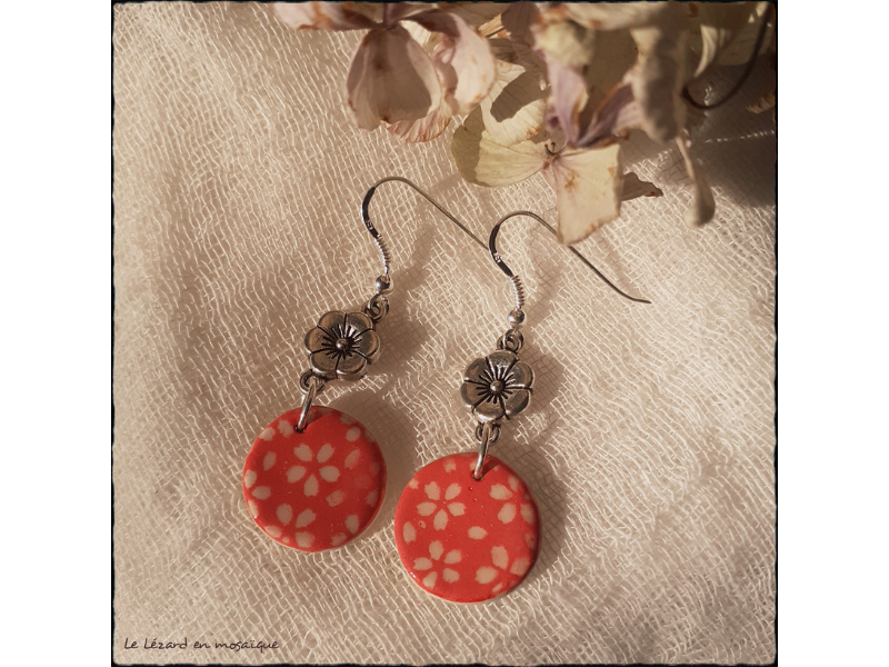 Boucles d'oreilles Fleurettes et rouge