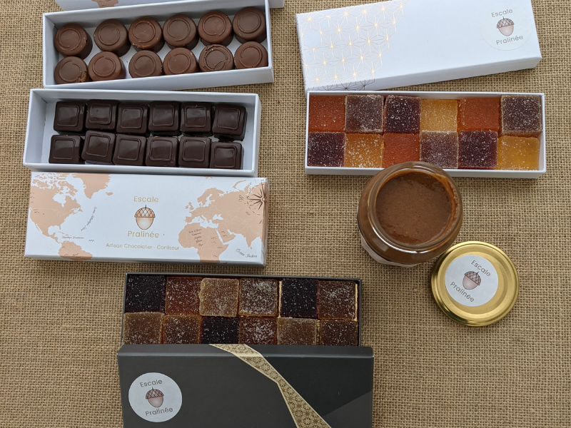 Coffret de délices chocolatés et fruités