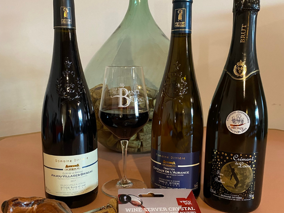 Coffret vin de la Loire 3 bouteilles rouge, blanc et pétillant AOC Anjou, Coteaux-de-l'aubance