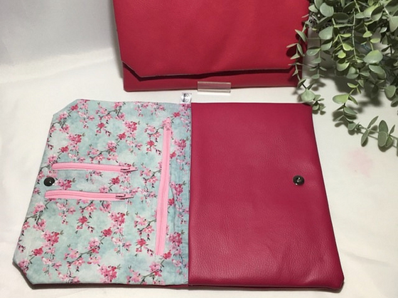 Housse de protection et de rangement pour tablette