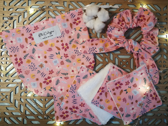 Cocooning : pochon, lingettes et foulchie