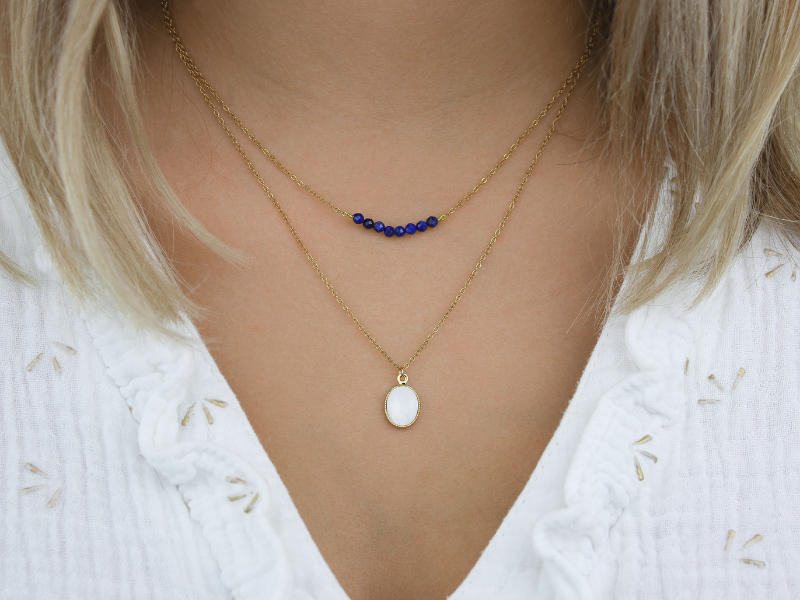 Collier double rang et pierres naturelles