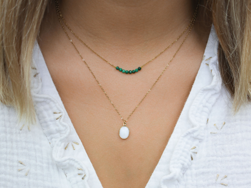 Collier double rang et pierres naturelles