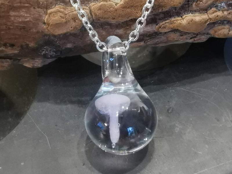 Pendentif en verre soufflé Mushroom