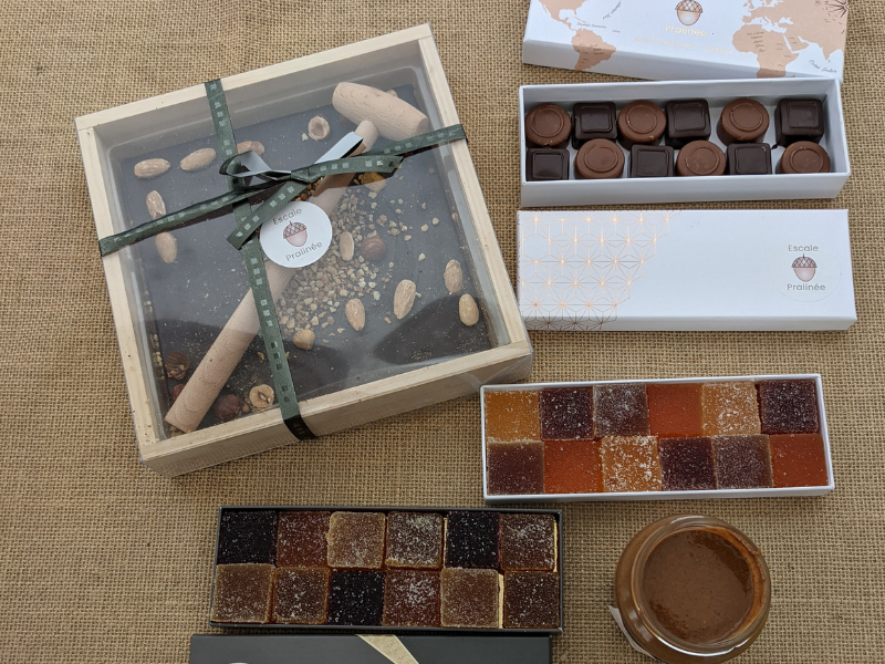 Délices chocolatés pralinés et son marteau