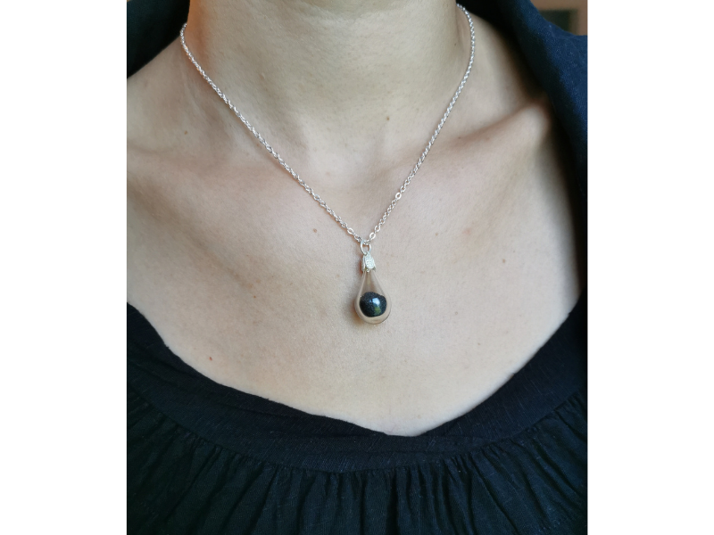 Pendentif en verre soufflé 