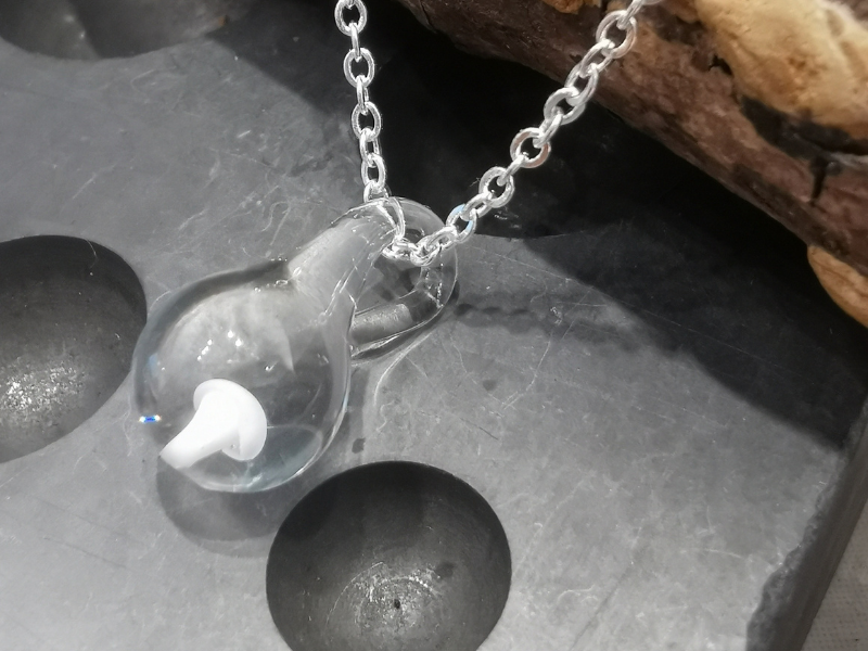 Pendentif en verre soufflé Mushroom