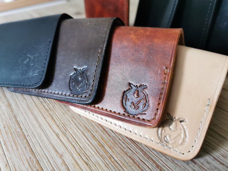 Etui porte cartes en cuir véritable