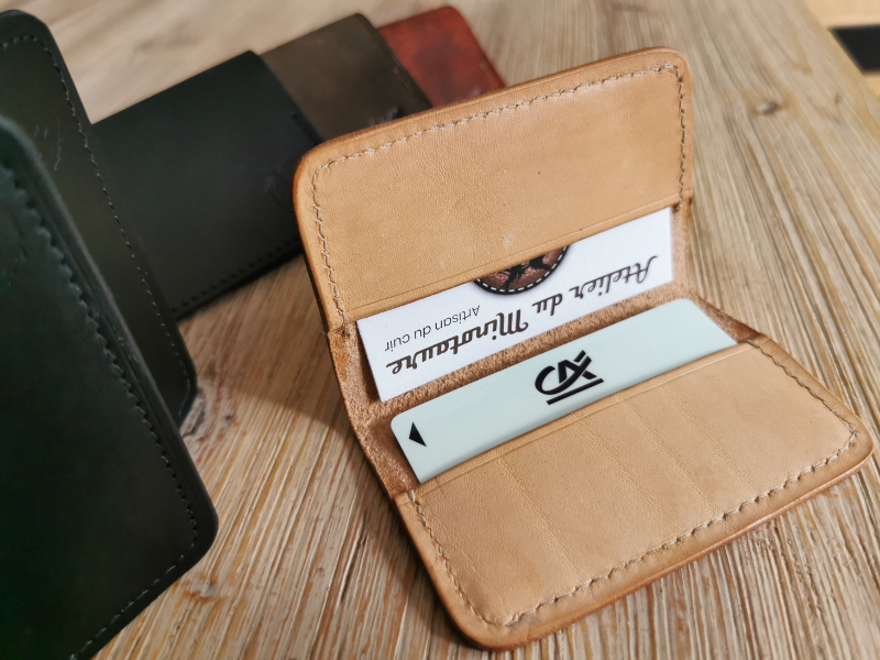Etui en cuir pour 2 cartes CB