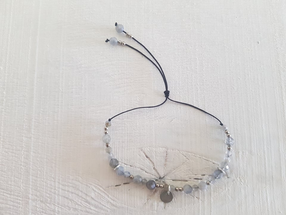 Bracelet en pierres fines