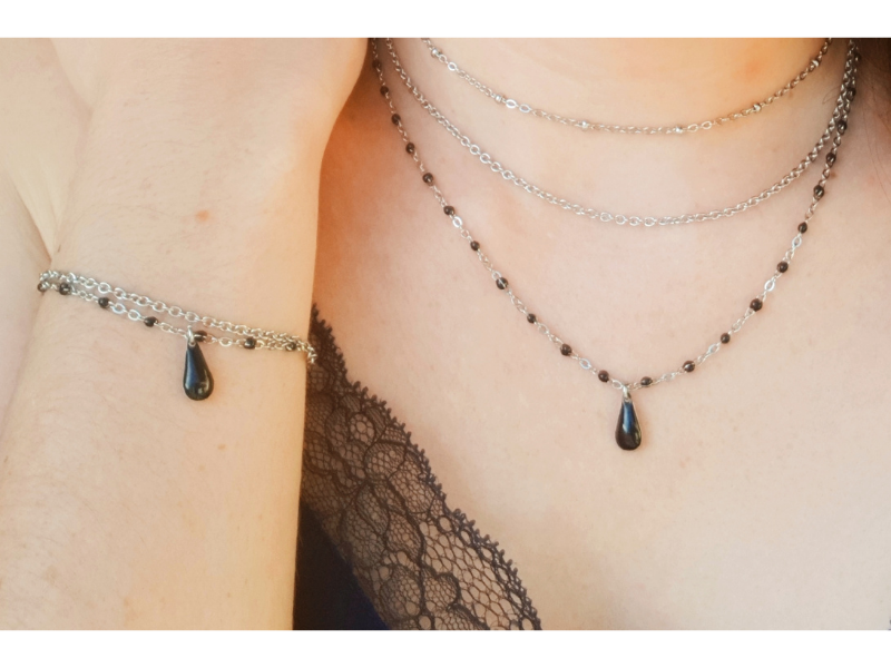 Bracelet et collier multi-rangs