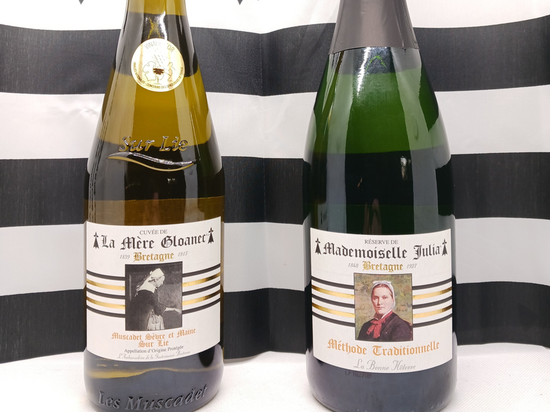 Coffret vin de la Loire 2 Bouteilles blanc et pétillant AOC Muscadet Sèvre et Maine