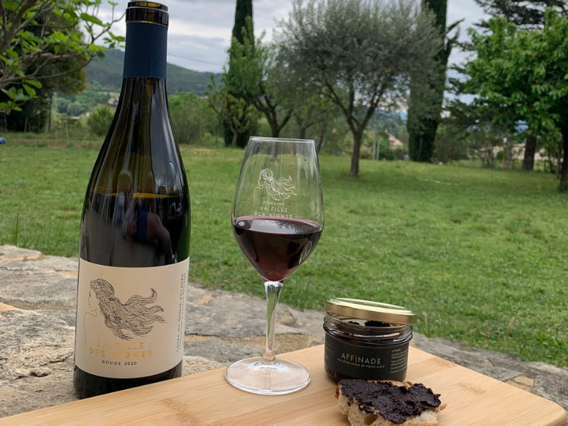 Coffret apéritif vin du Rhône 1 bouteille AOC Côtes-du-Rhône & Tapenade