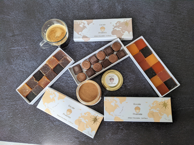 Coffret de délices chocolatés et fruités