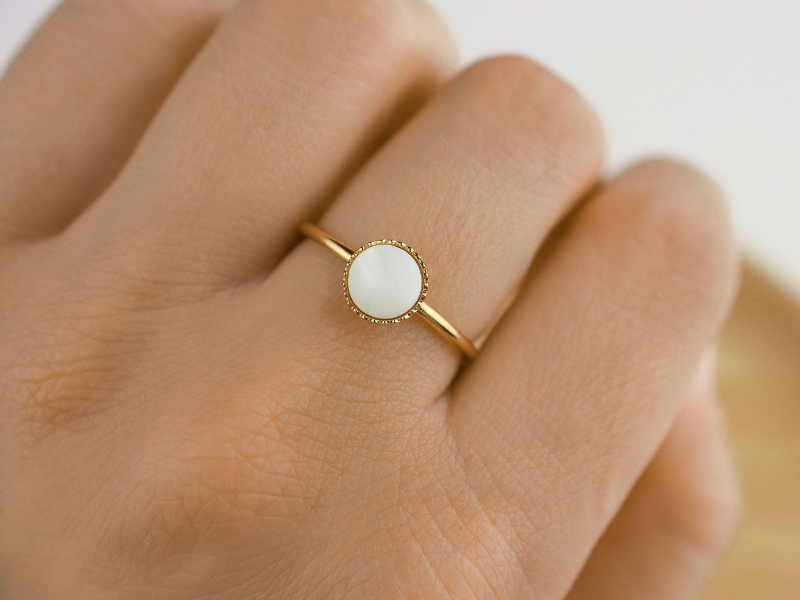 Bague plaqué or et pierre fine