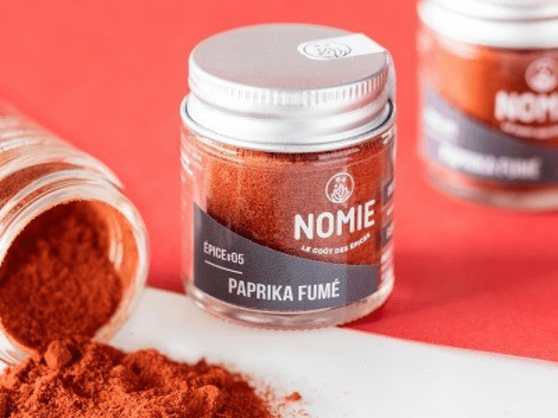 Assortiment d'épices & sachets recettes