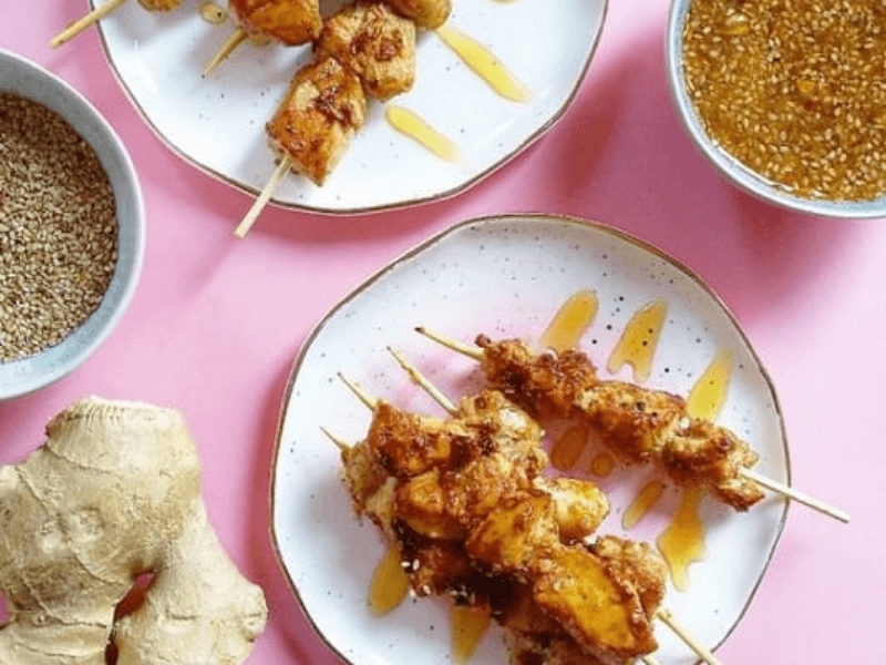 Assortiment d'épices & sachets recettes