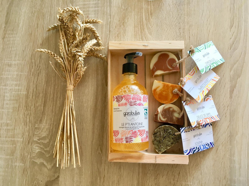 Coffret 1 savon liquide et 4 savons solides BIO