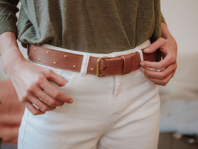 Ceinture rock cloutee en cuir