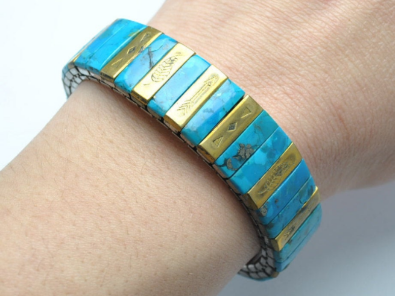 Bracelet élastique pierres synthétiques imitation turquoise