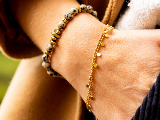Duo de bracelets & puces dorées