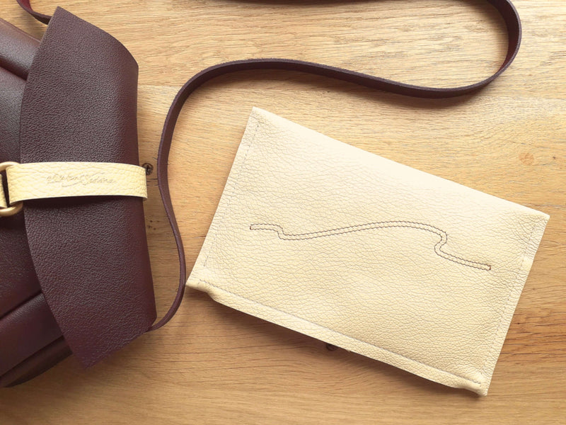 Lot de 2 pochettes cuir de veau grainé
