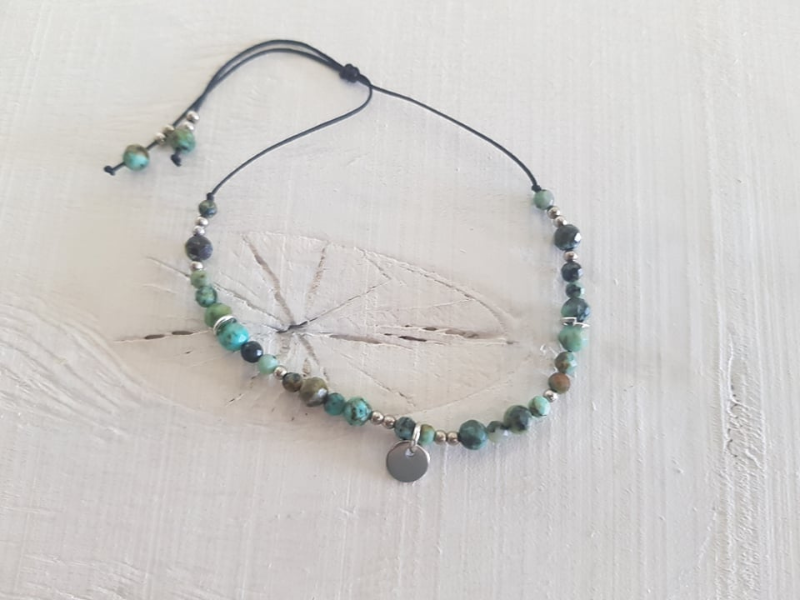 Bracelet en pierres fines